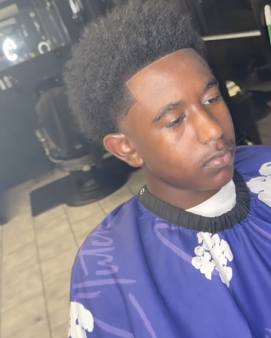 High top taper and fresh edge by ScoobioThaBarber
